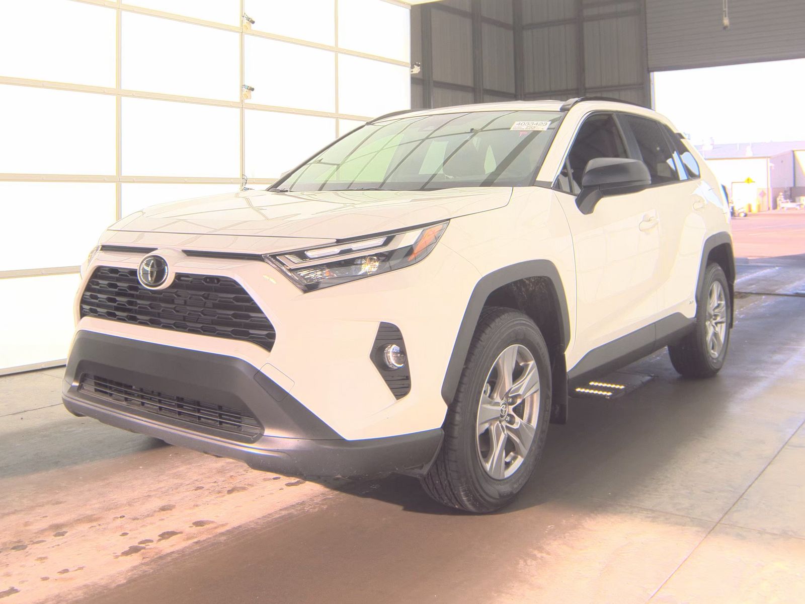 2025 Toyota RAV4 Hybrid LE AWD