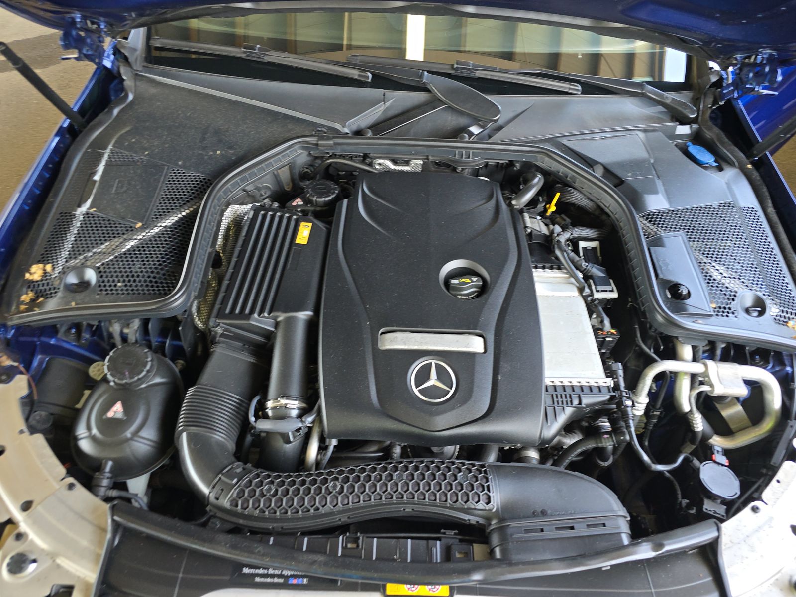 Mercedes-Benz C 300 4MATIC Coupe снимка Mercedes-Benz C 300 4MATIC Coupe