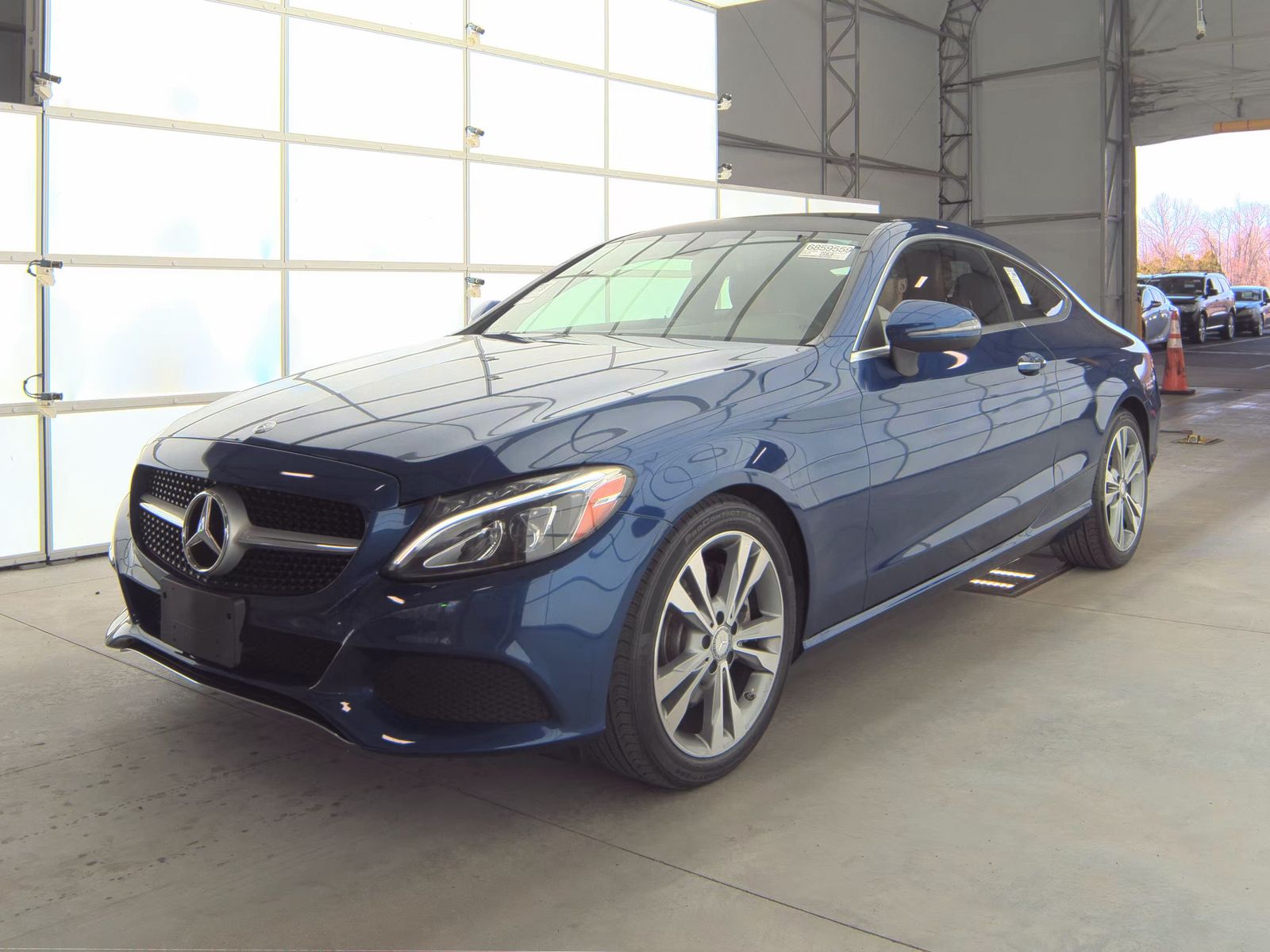 Mercedes-Benz C 300 4MATIC Coupe снимка Mercedes-Benz C 300 4MATIC Coupe