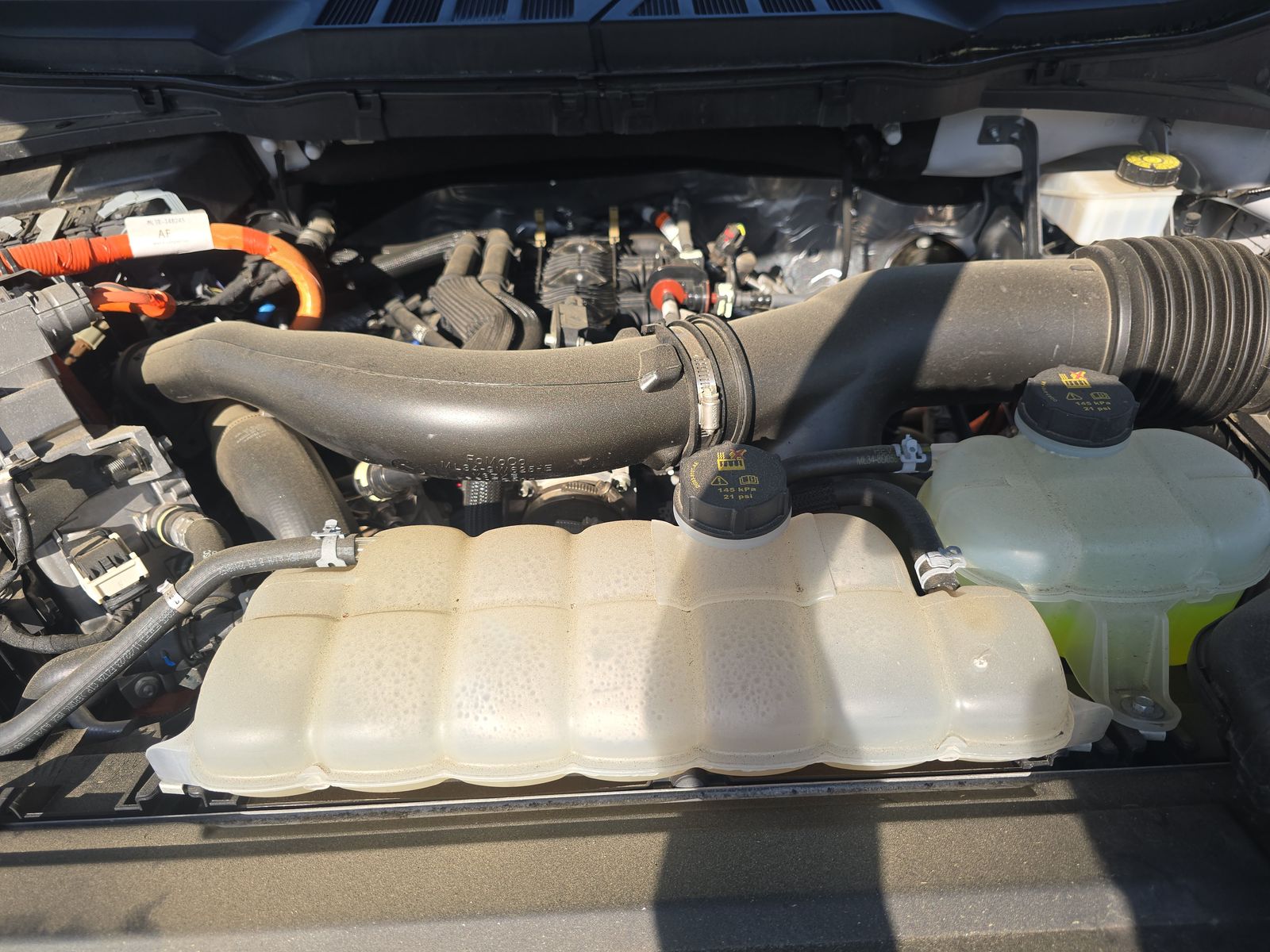 2024 Ford F-150 Hybrid XLT AWD