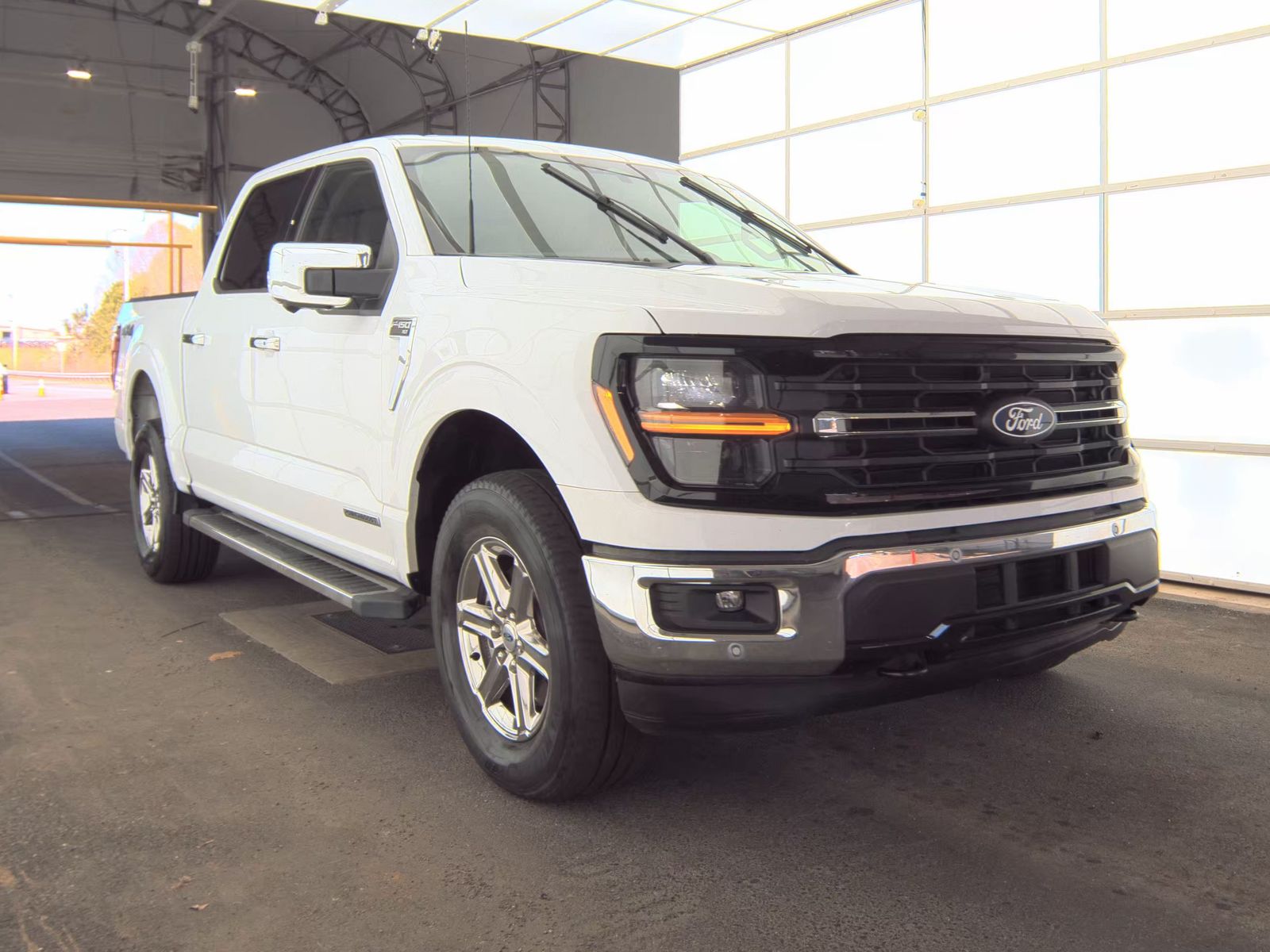 2024 Ford F-150 Hybrid XLT AWD