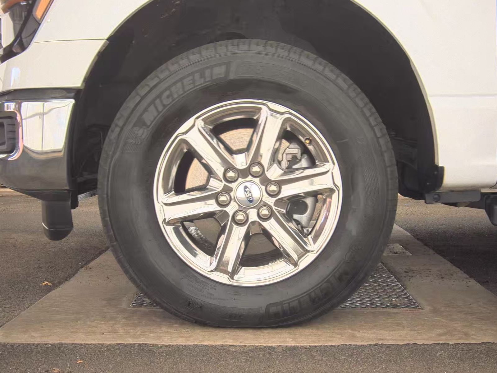 2024 Ford F-150 Hybrid XLT AWD