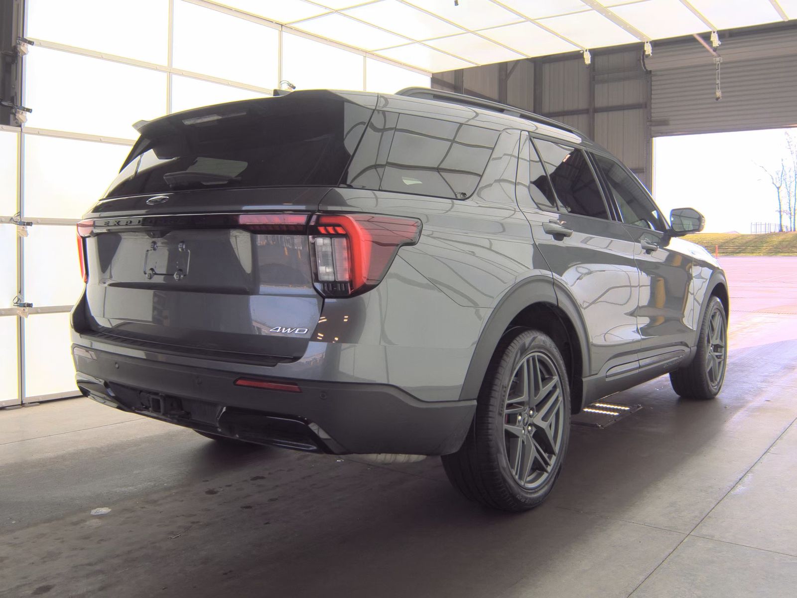 2025 Ford Explorer ST-Line AWD