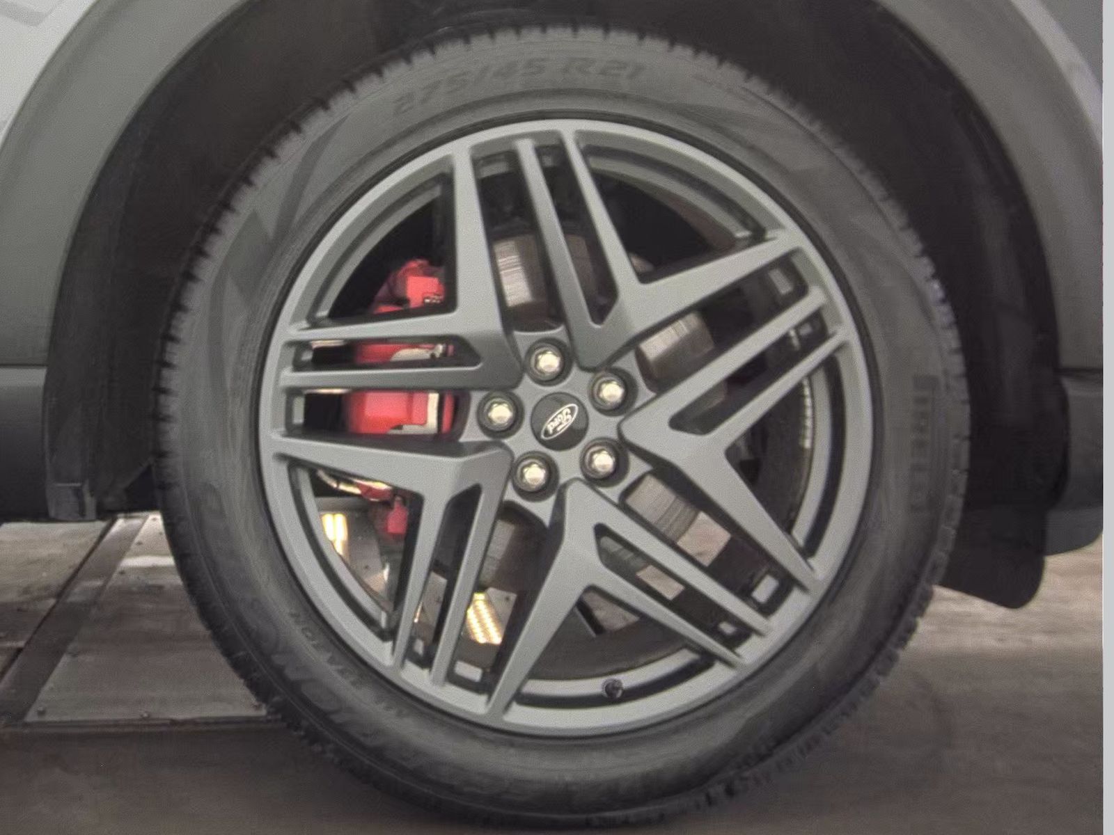 2025 Ford Explorer ST-Line AWD