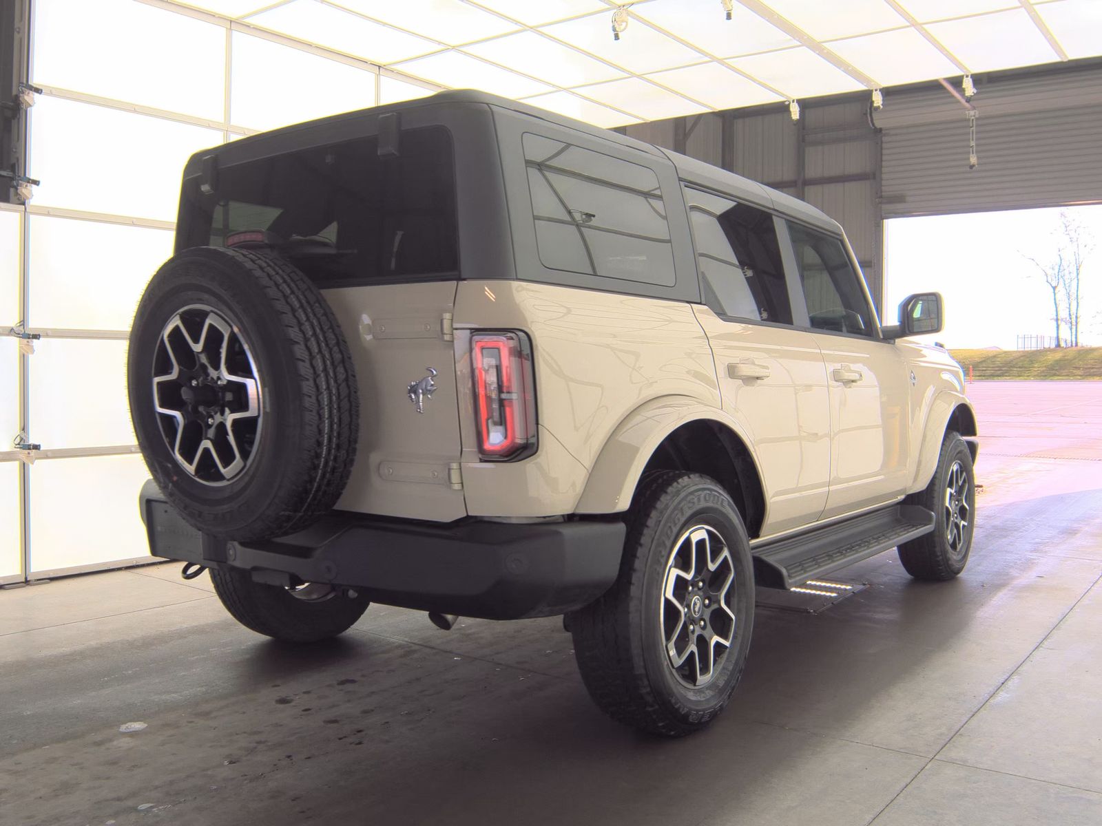 FORD BRONCO - 6