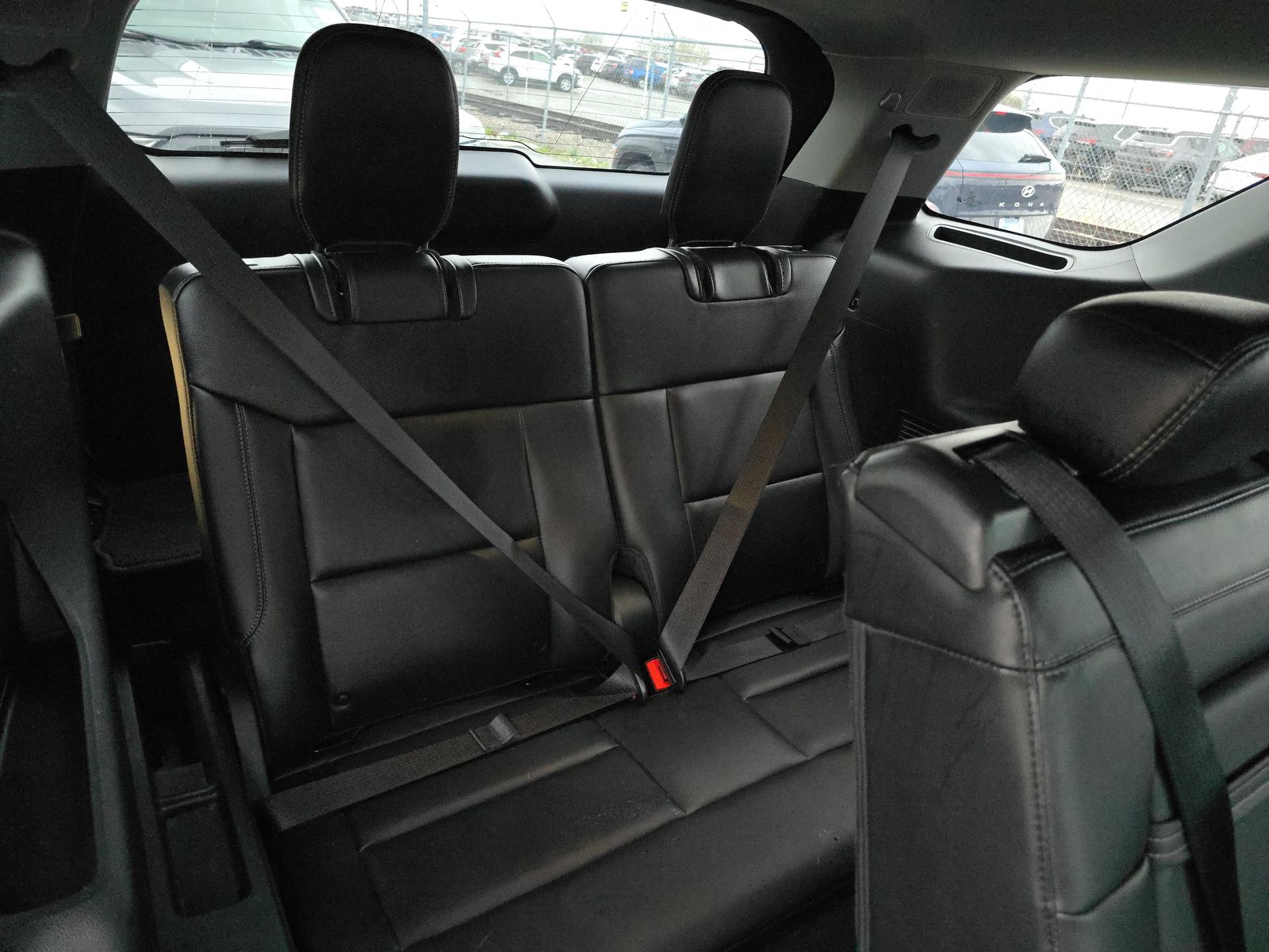 2023 Ford Explorer Hybrid Limited AWD