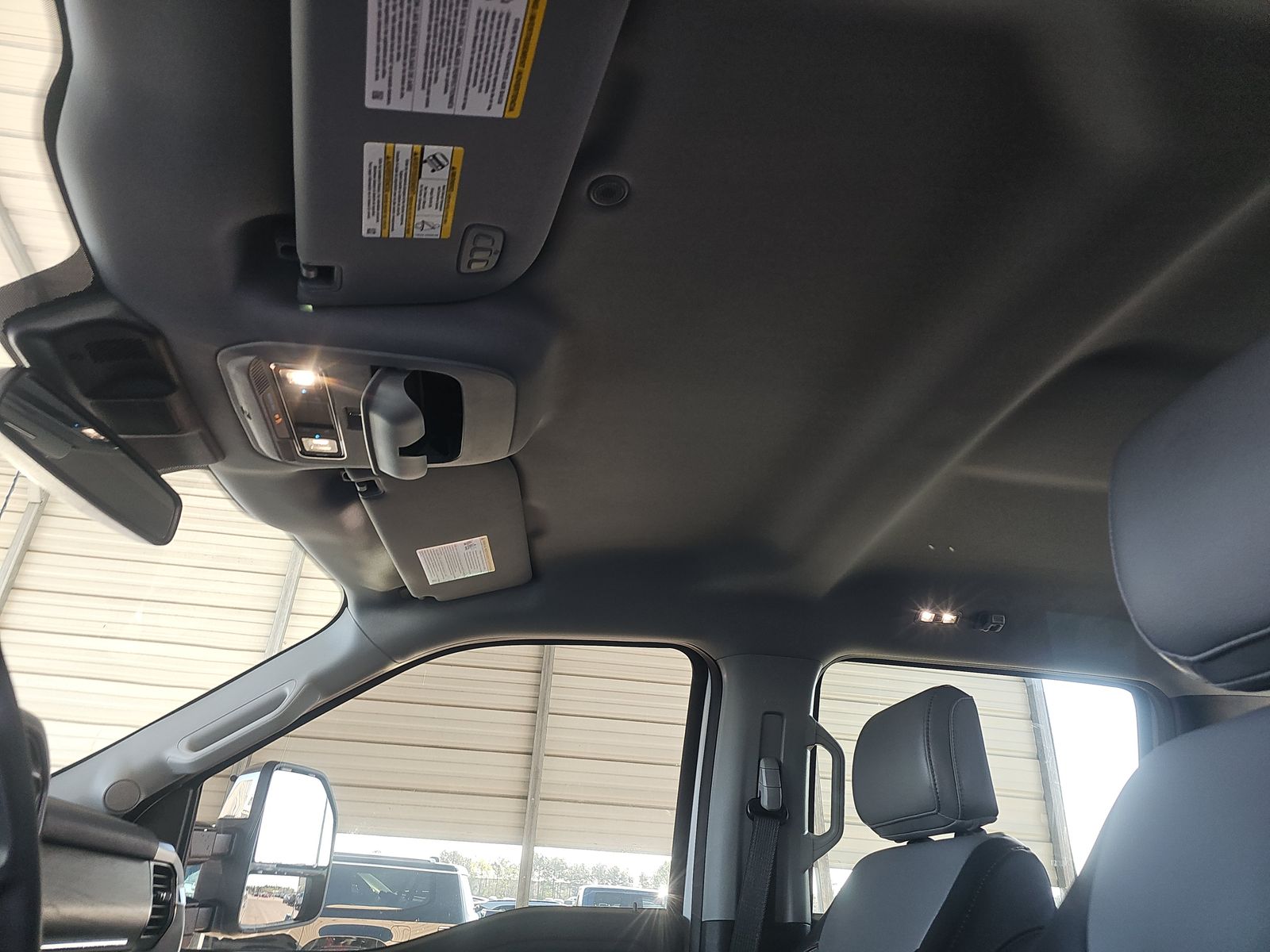 2025 Ford F-150 Hybrid Lariat AWD