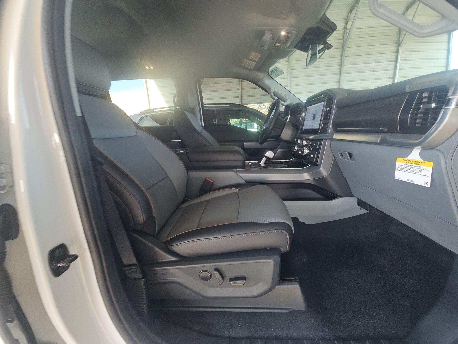 2025 Ford F-150 Hybrid Lariat AWD