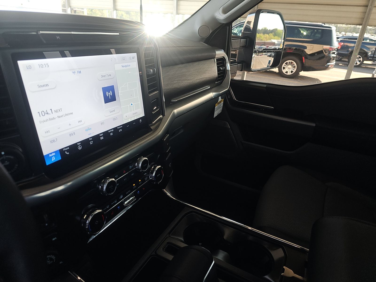 2025 Ford F-150 Hybrid Lariat AWD