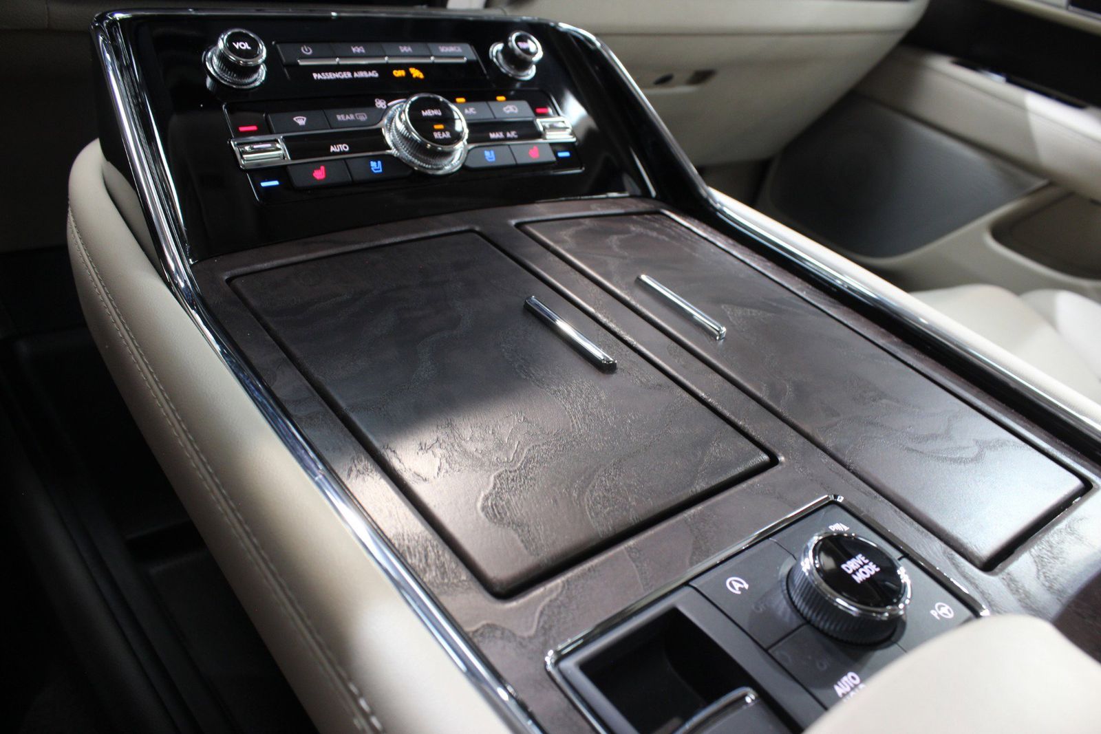 2021 Lincoln Navigator Reserve RWD