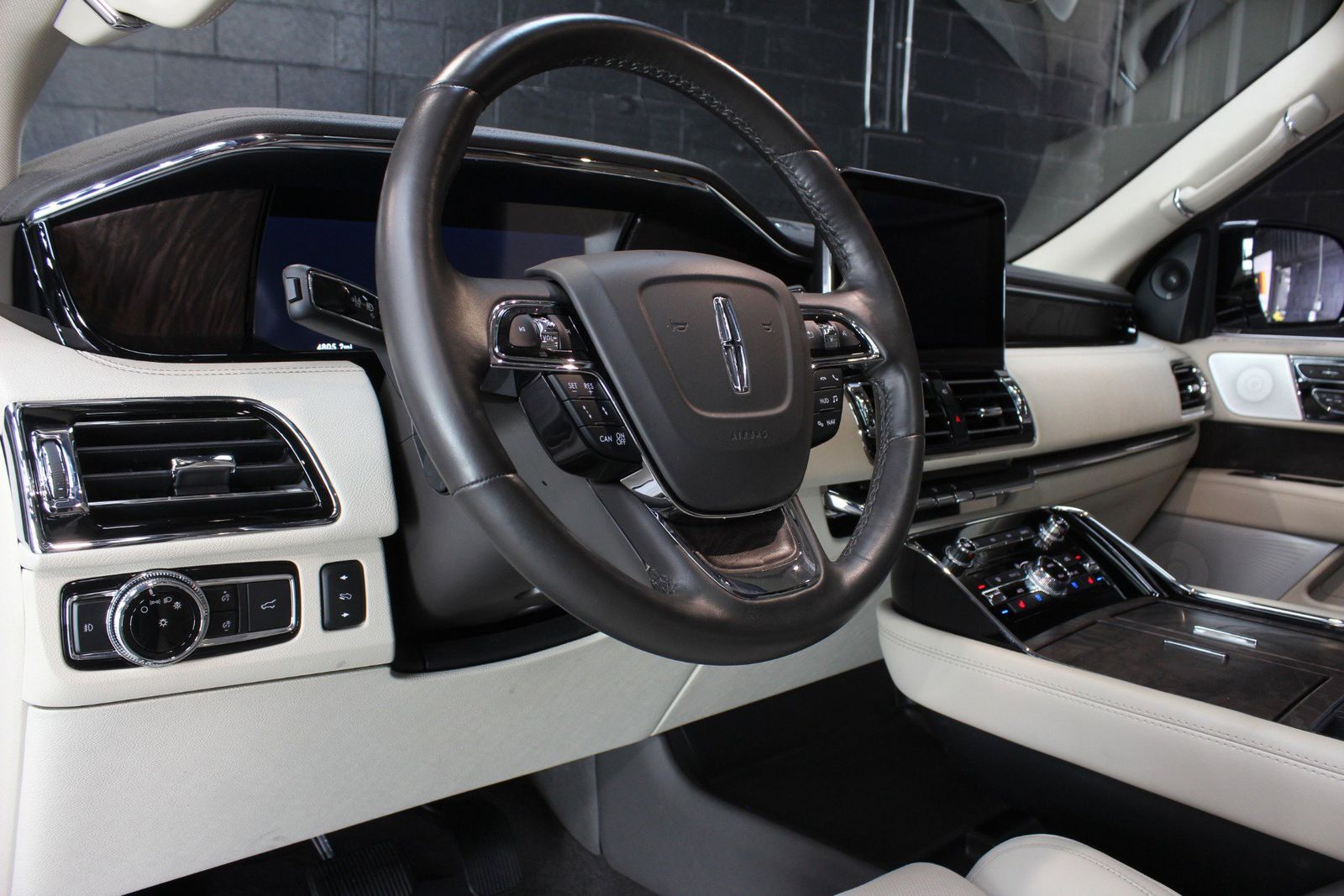 2021 Lincoln Navigator Reserve RWD