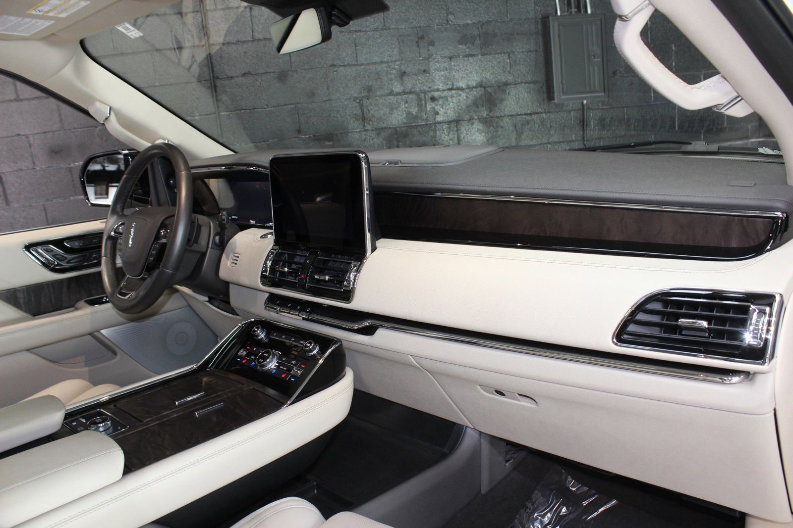 2021 Lincoln Navigator Reserve RWD