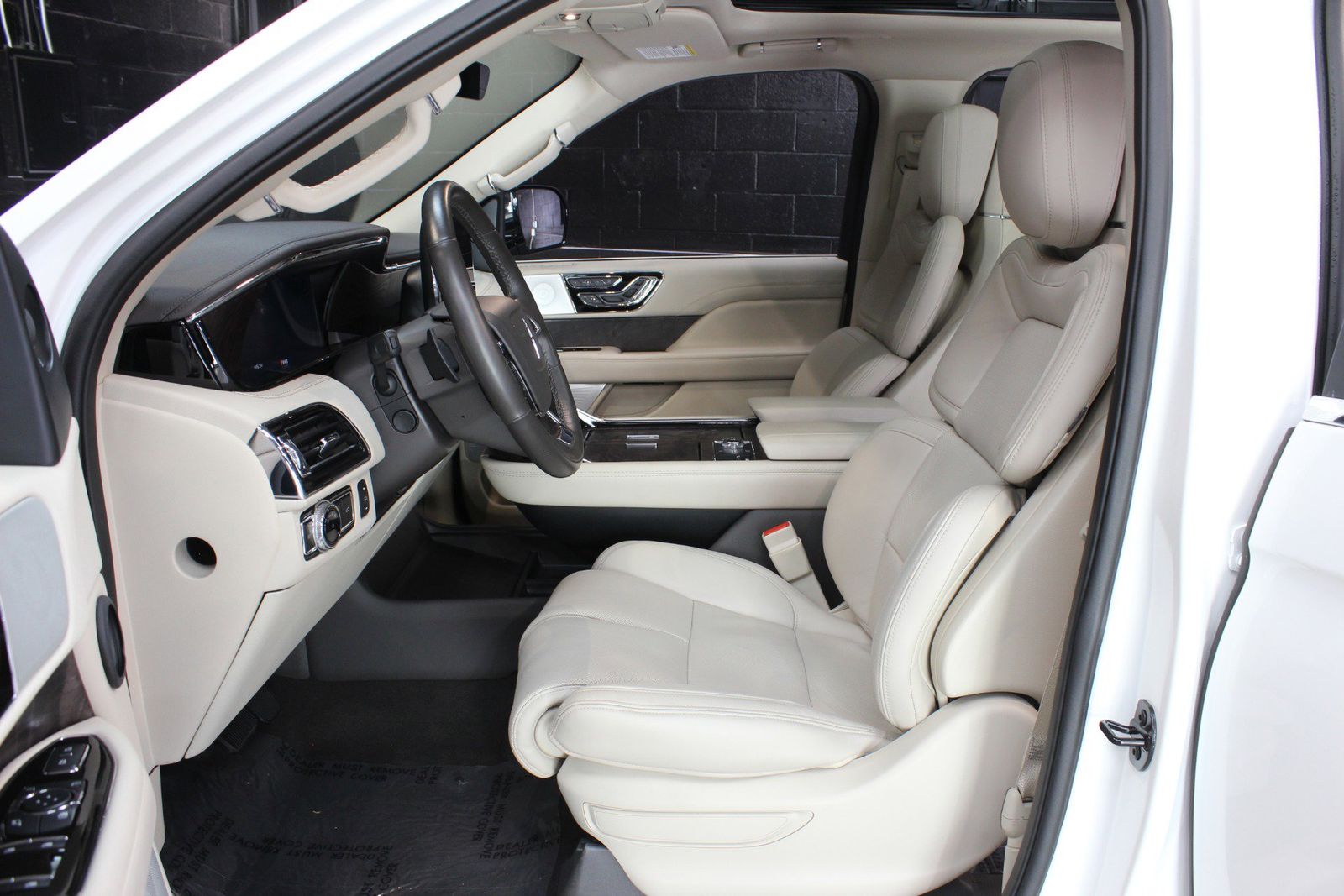 2021 Lincoln Navigator Reserve RWD