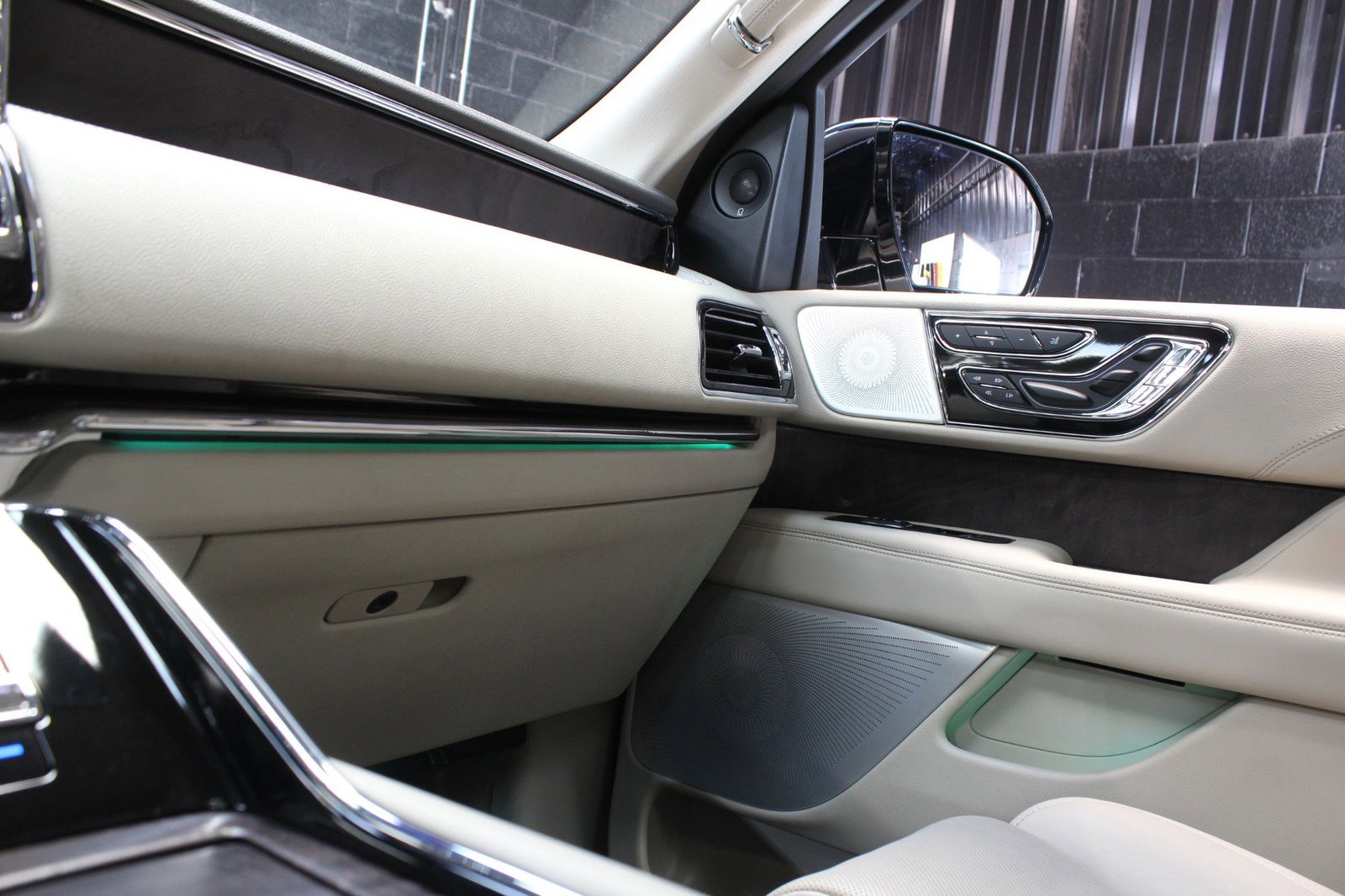 2021 Lincoln Navigator Reserve RWD