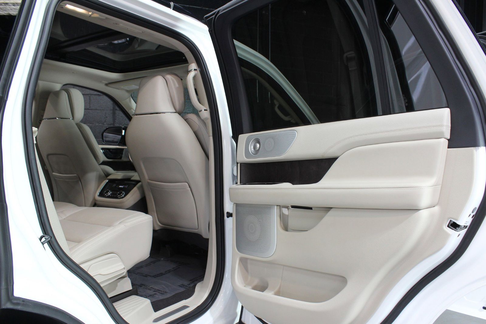 2021 Lincoln Navigator Reserve RWD