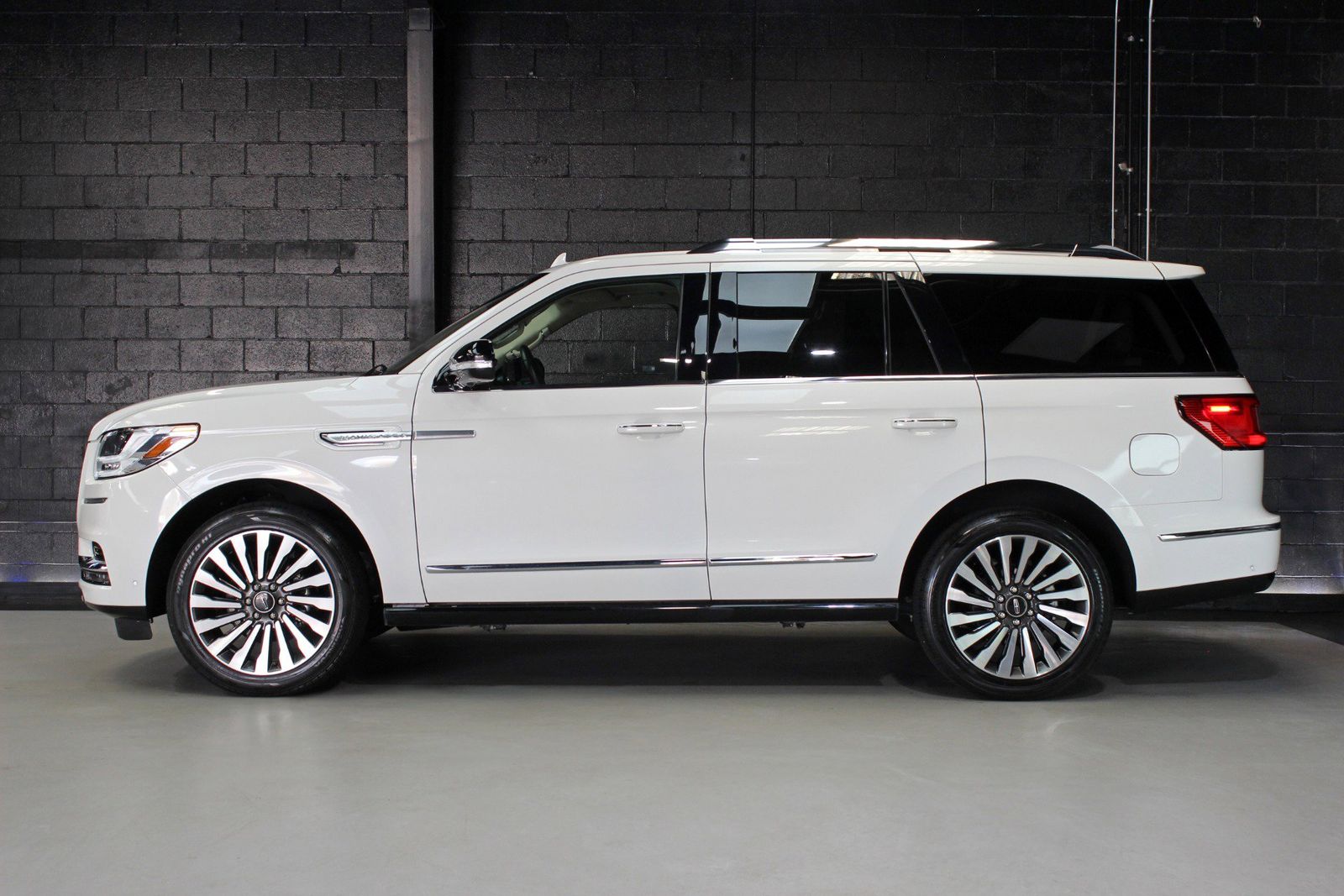 2021 Lincoln Navigator Reserve RWD