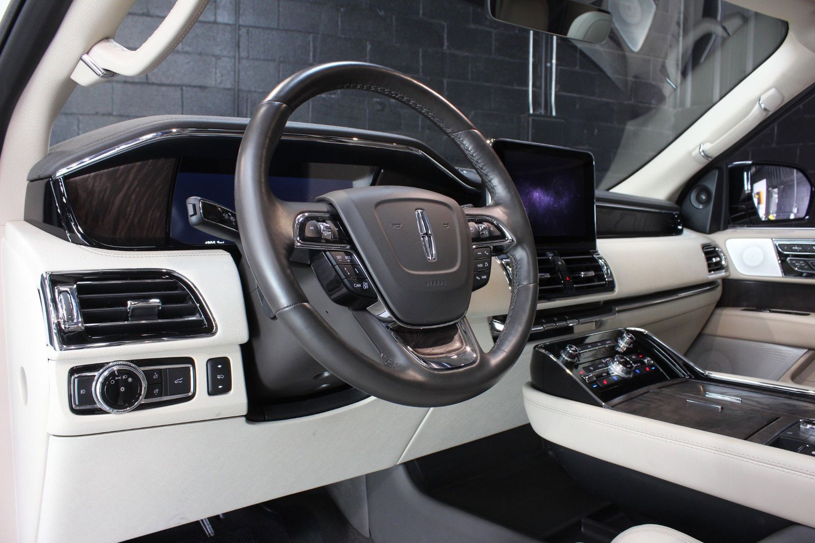 2021 Lincoln Navigator Reserve RWD