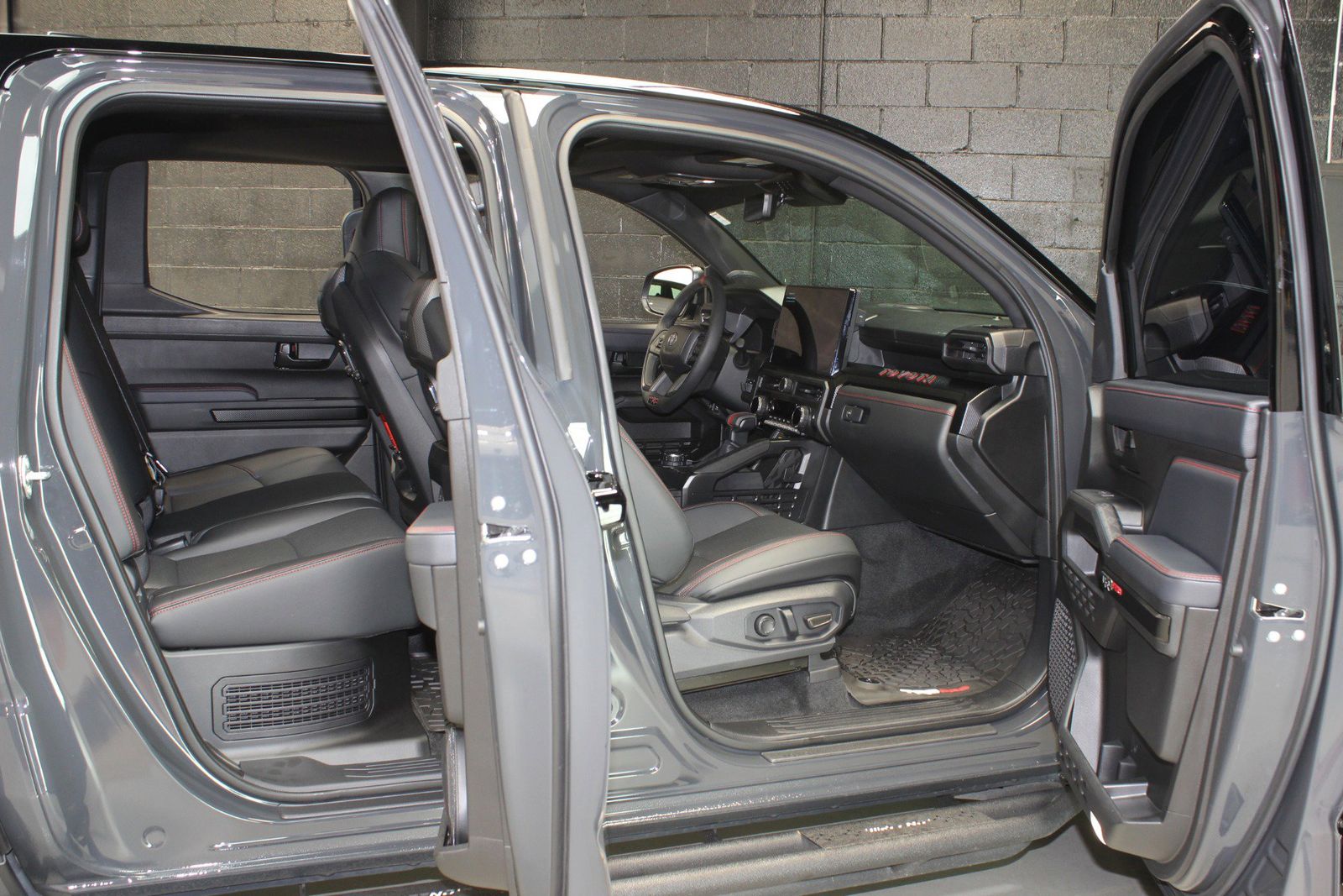 2025 Toyota Tacoma Hybrid TRD Pro AWD