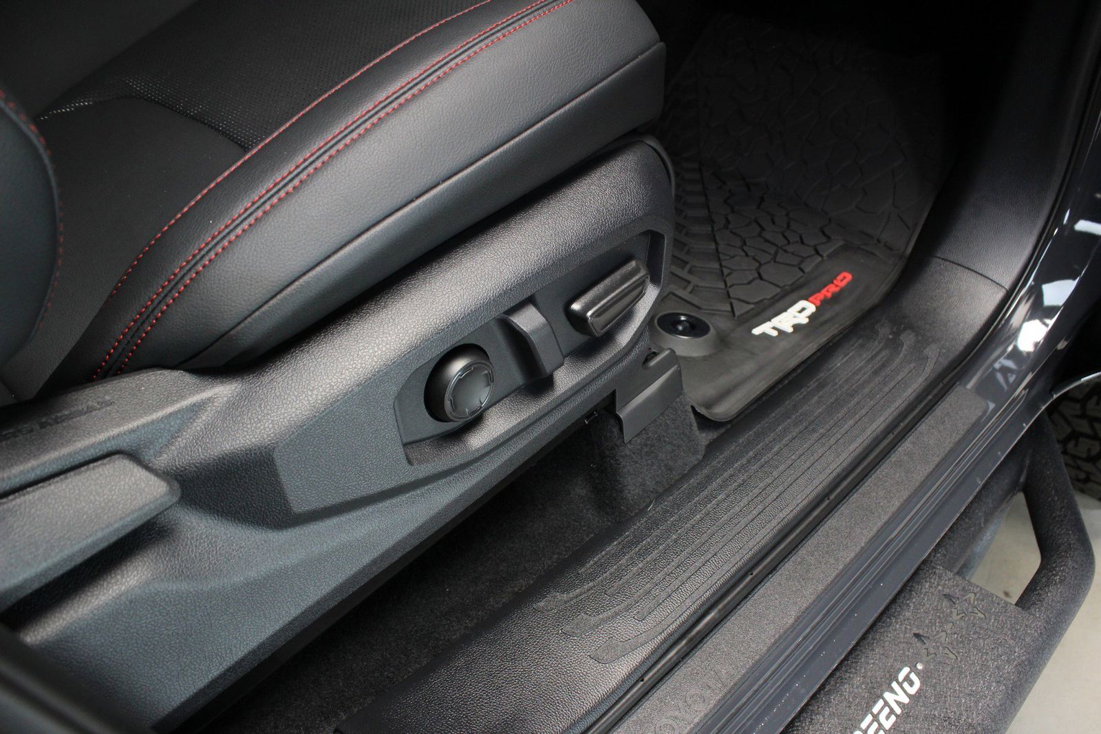 2025 Toyota Tacoma Hybrid TRD Pro AWD