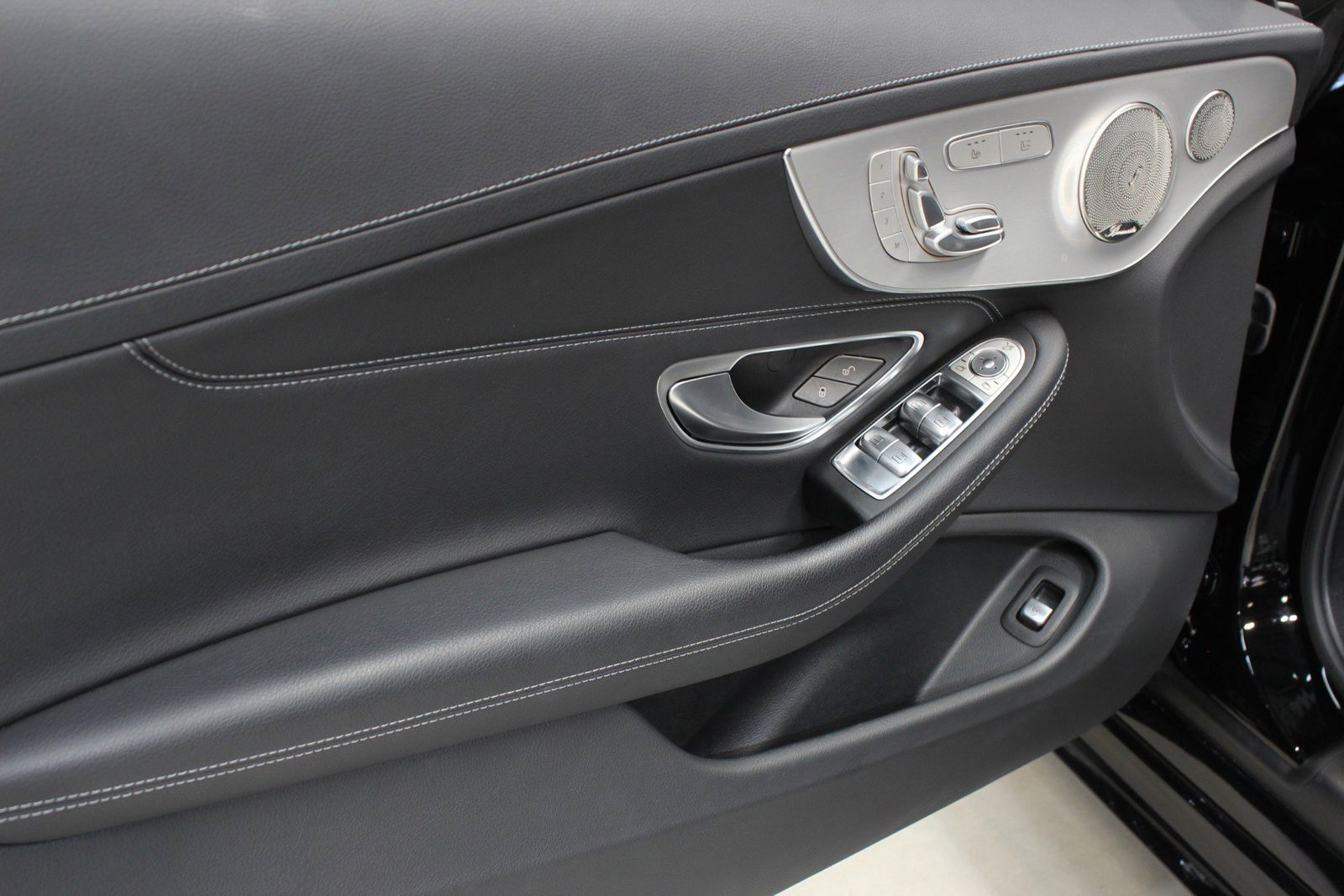 2023 Mercedes-Benz C-Class C 300 RWD