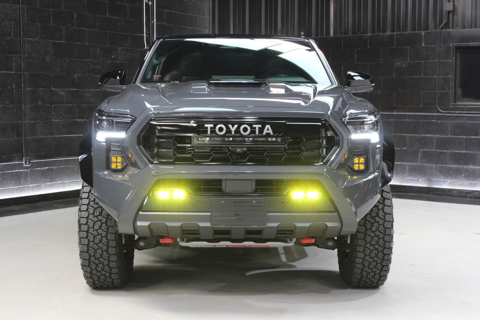 2025 Toyota Tacoma Hybrid TRD Pro AWD