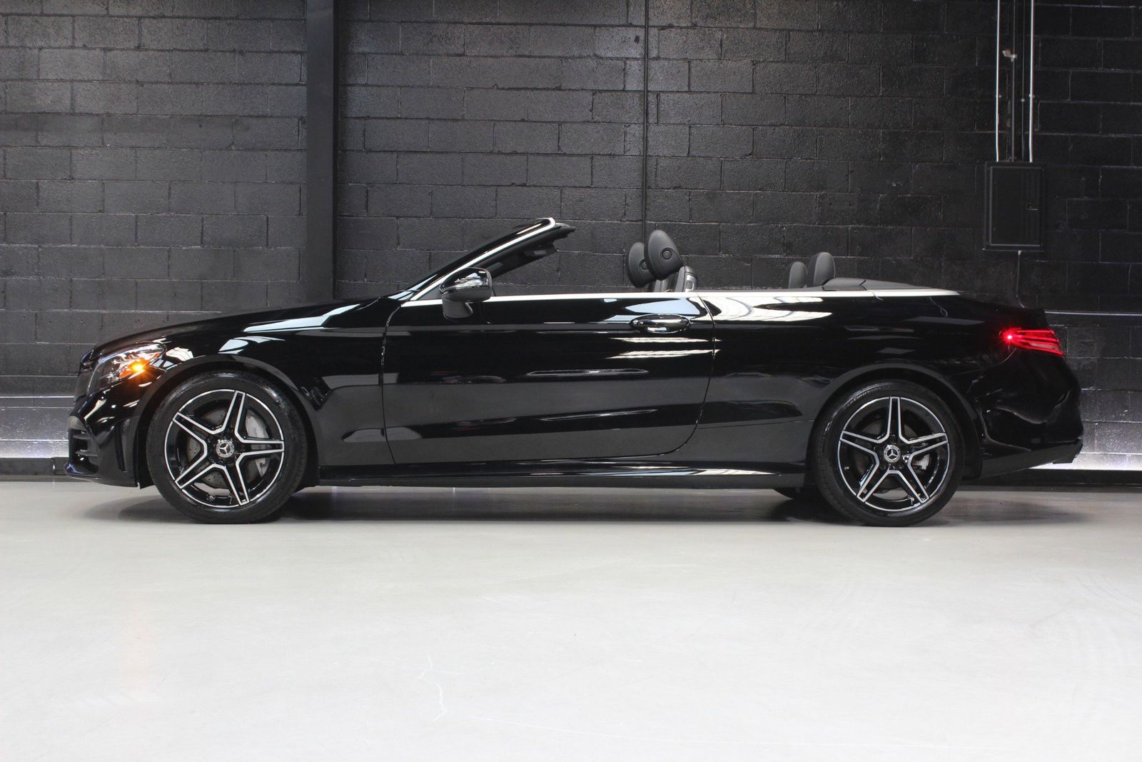 2023 Mercedes-Benz C-Class C 300 RWD