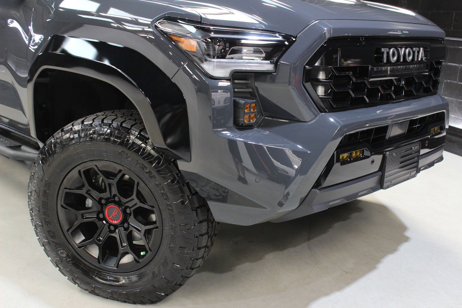 2025 Toyota Tacoma Hybrid TRD Pro AWD