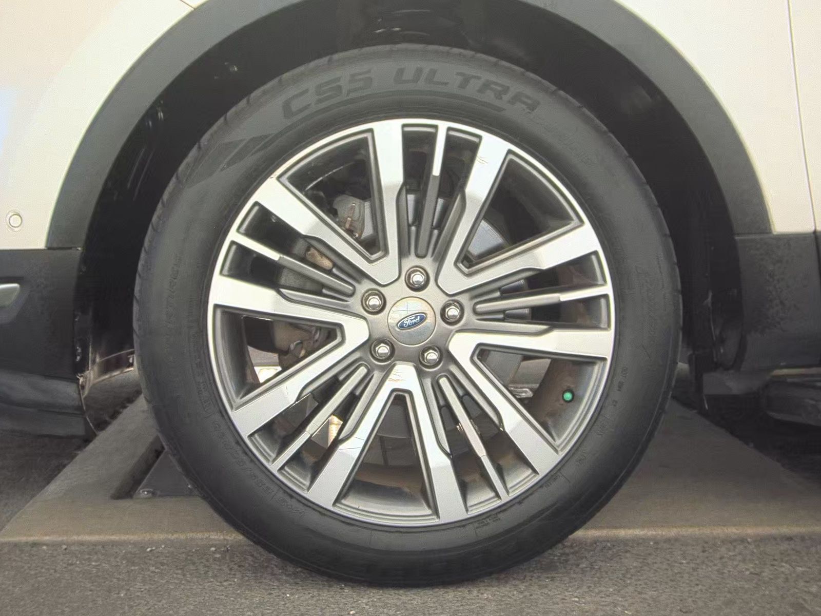 2018 Ford Explorer Platinum AWD