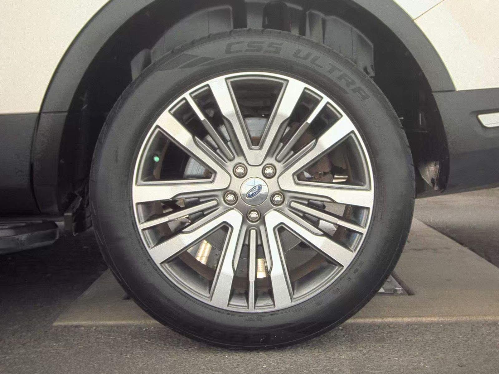 2018 Ford Explorer Platinum AWD