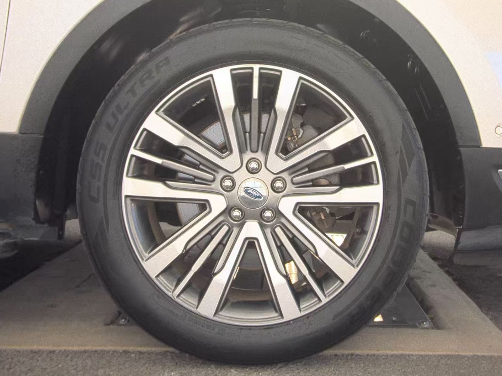 2018 Ford Explorer Platinum AWD