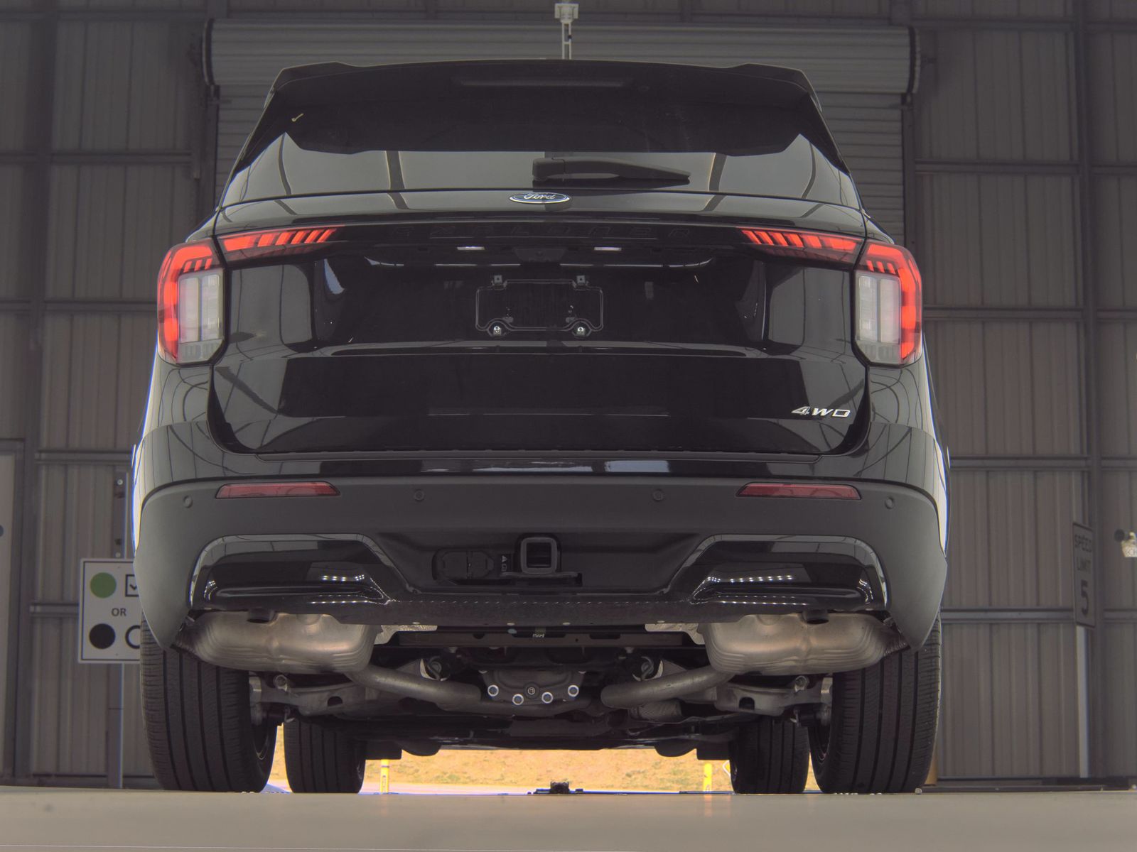 2025 Ford Explorer ST-Line AWD