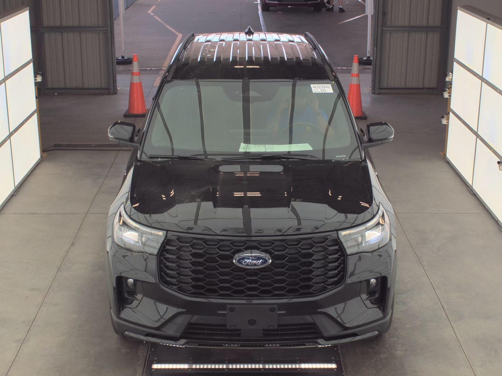 2025 Ford Explorer ST-Line AWD