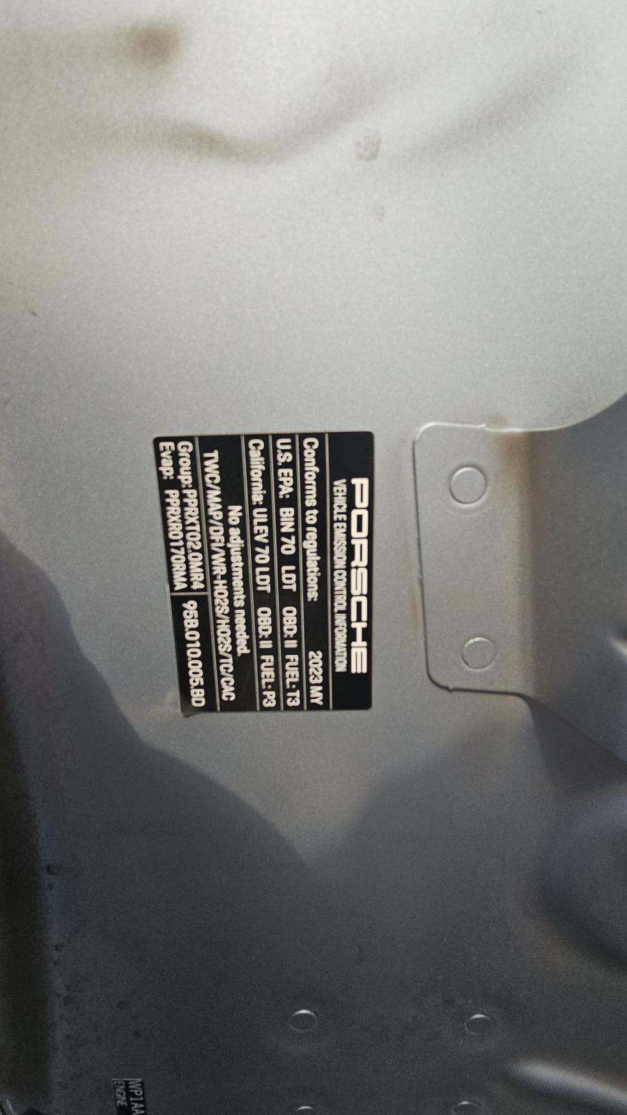 2023 Porsche Macan T AWD