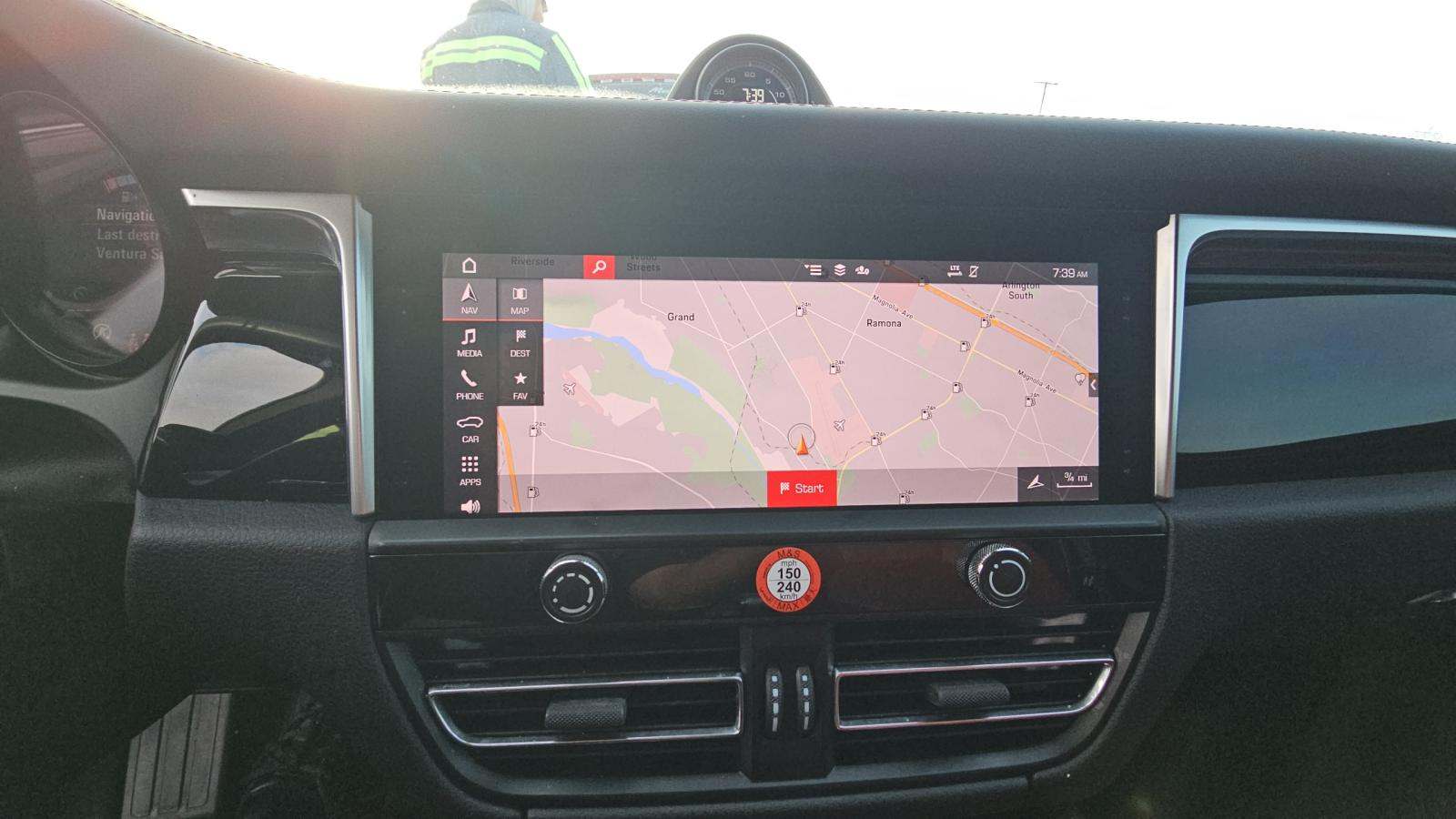 2023 Porsche Macan T AWD