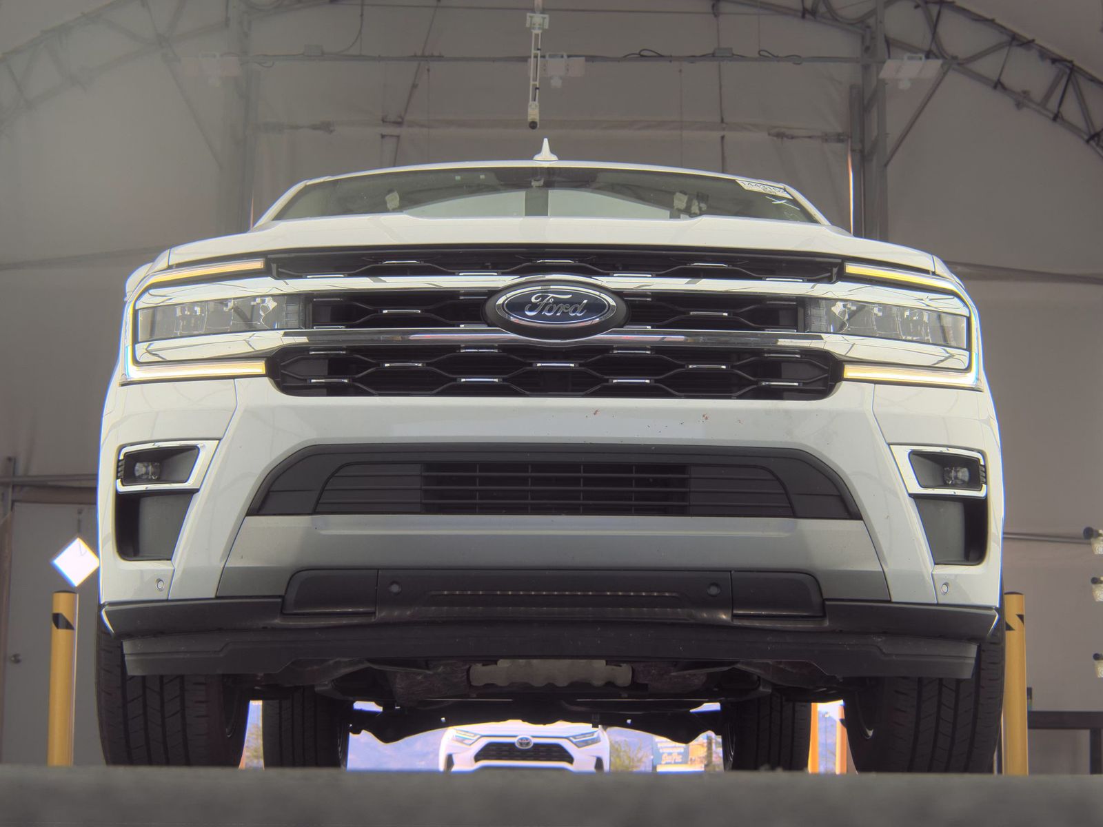 FORD EXPEDITION MAX - 4