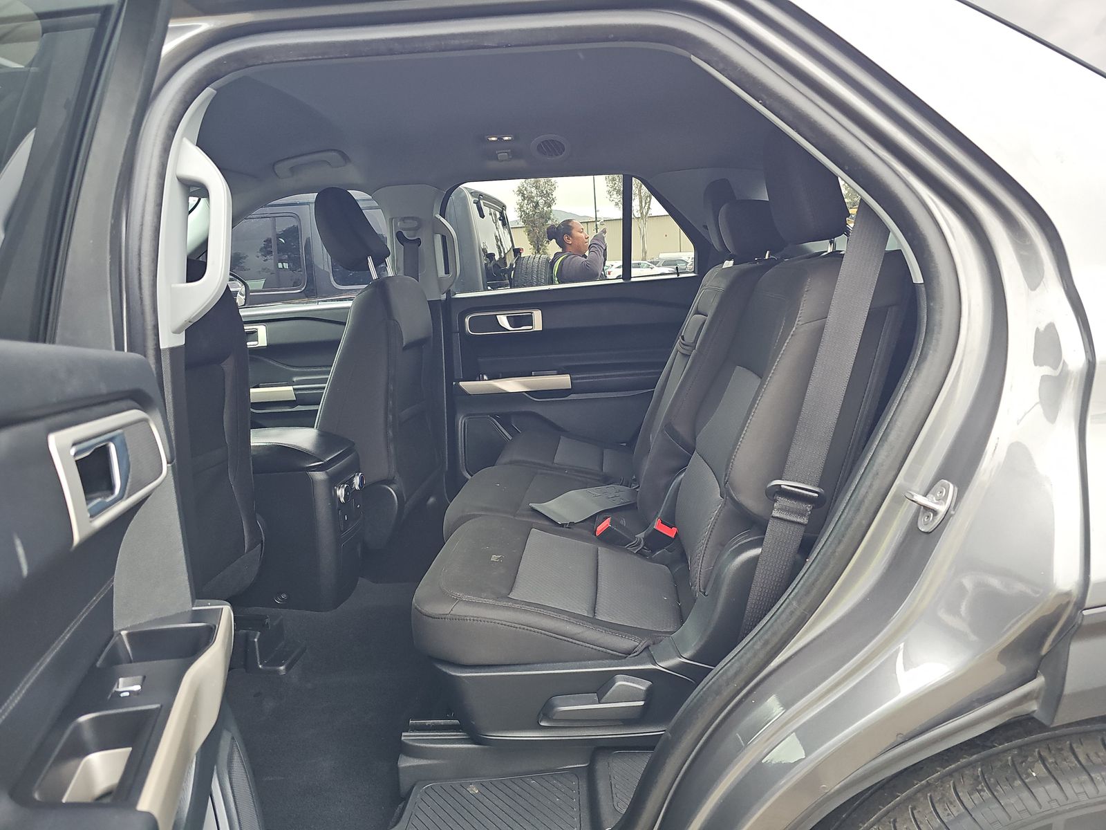 2023 Ford Explorer XLT FWD