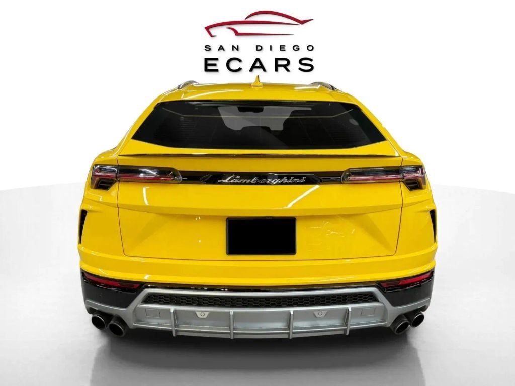 2020 Lamborghini Urus Base AWD