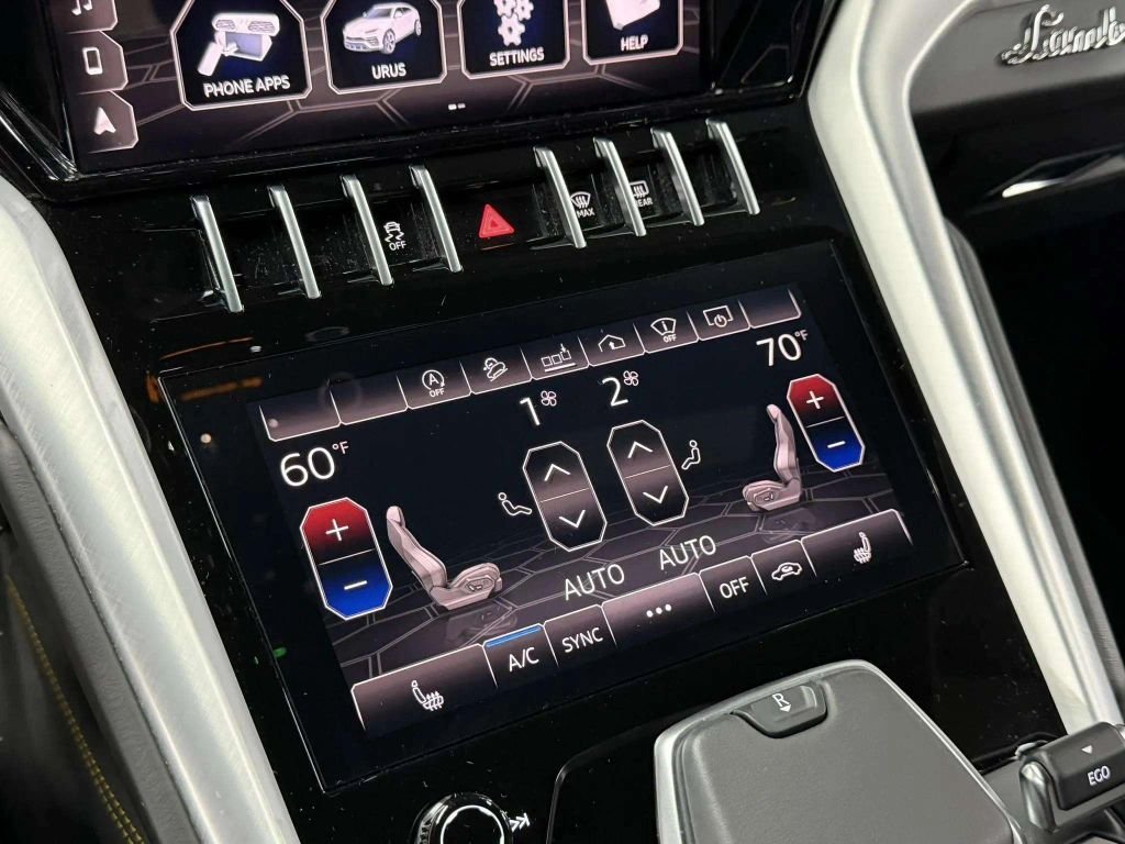 2020 Lamborghini Urus Base AWD