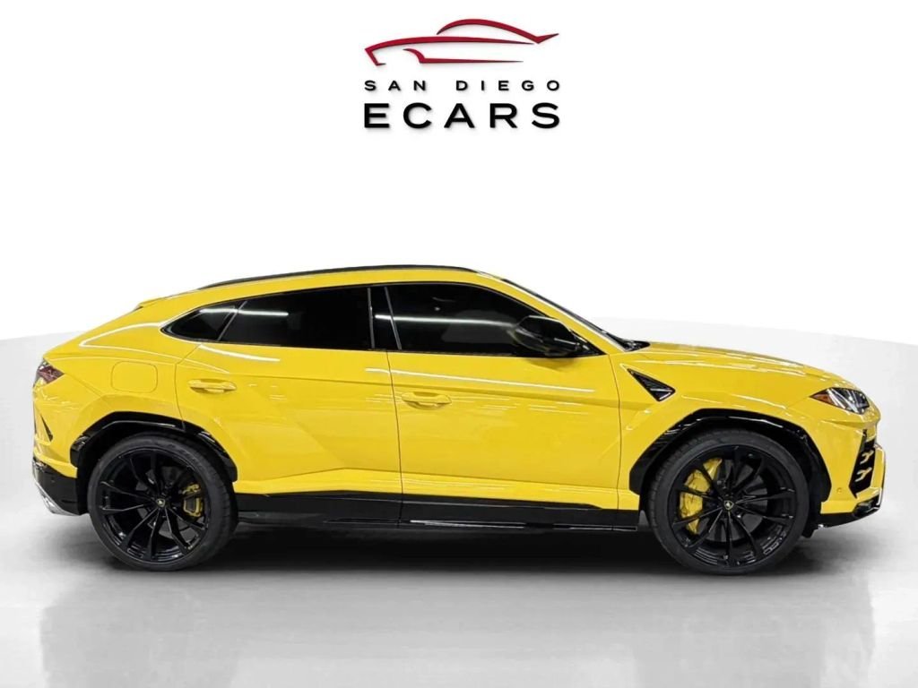 2020 Lamborghini Urus Base AWD