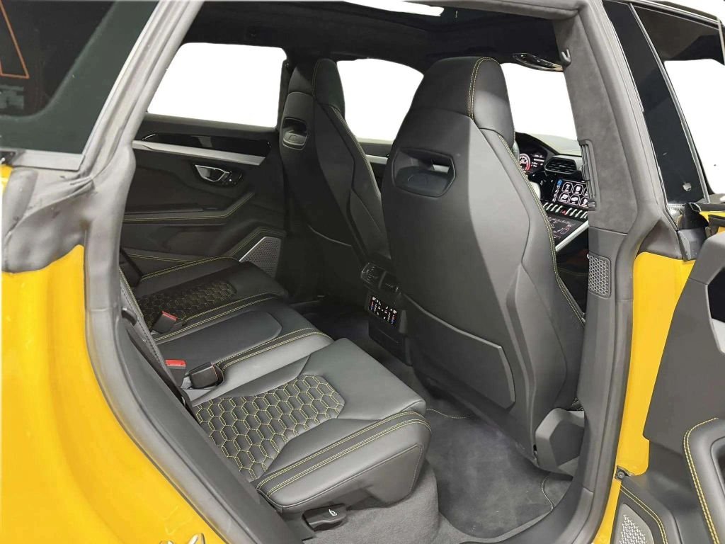 2020 Lamborghini Urus Base AWD