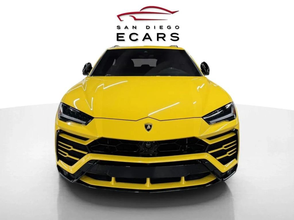 2020 Lamborghini Urus Base AWD