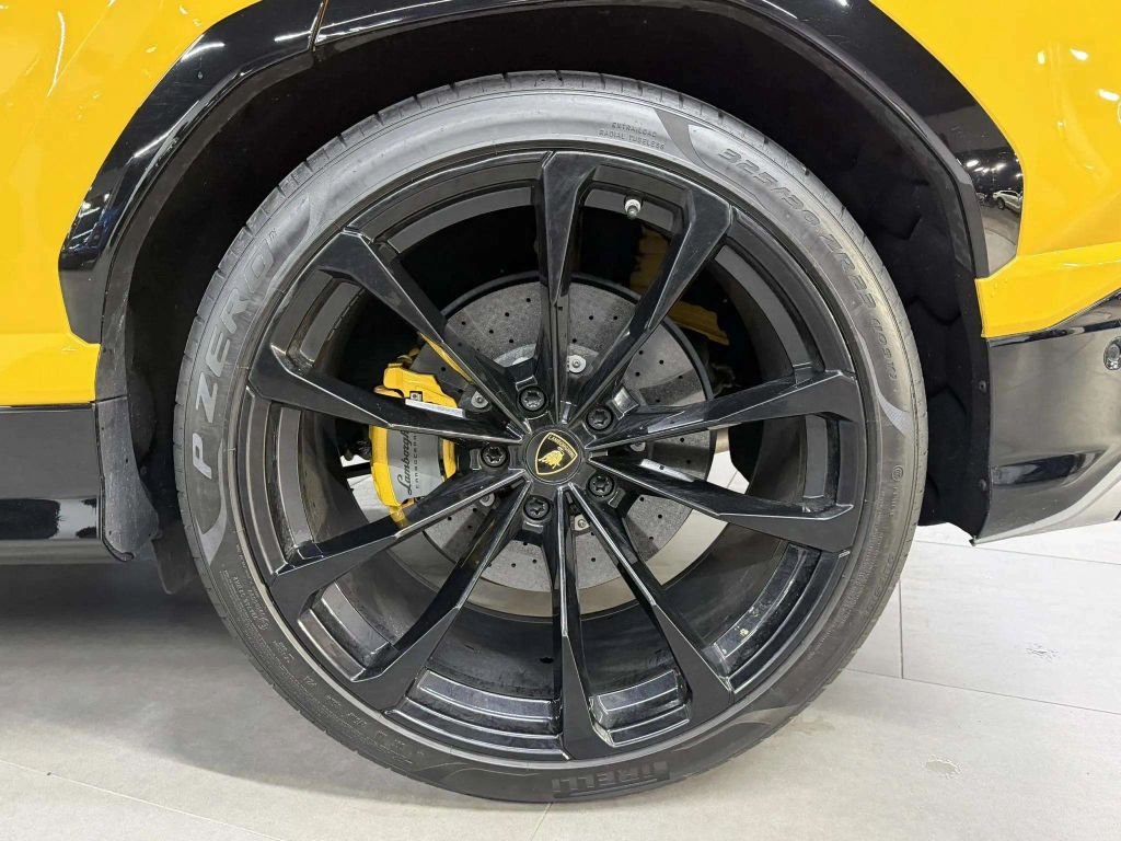 2020 Lamborghini Urus Base AWD