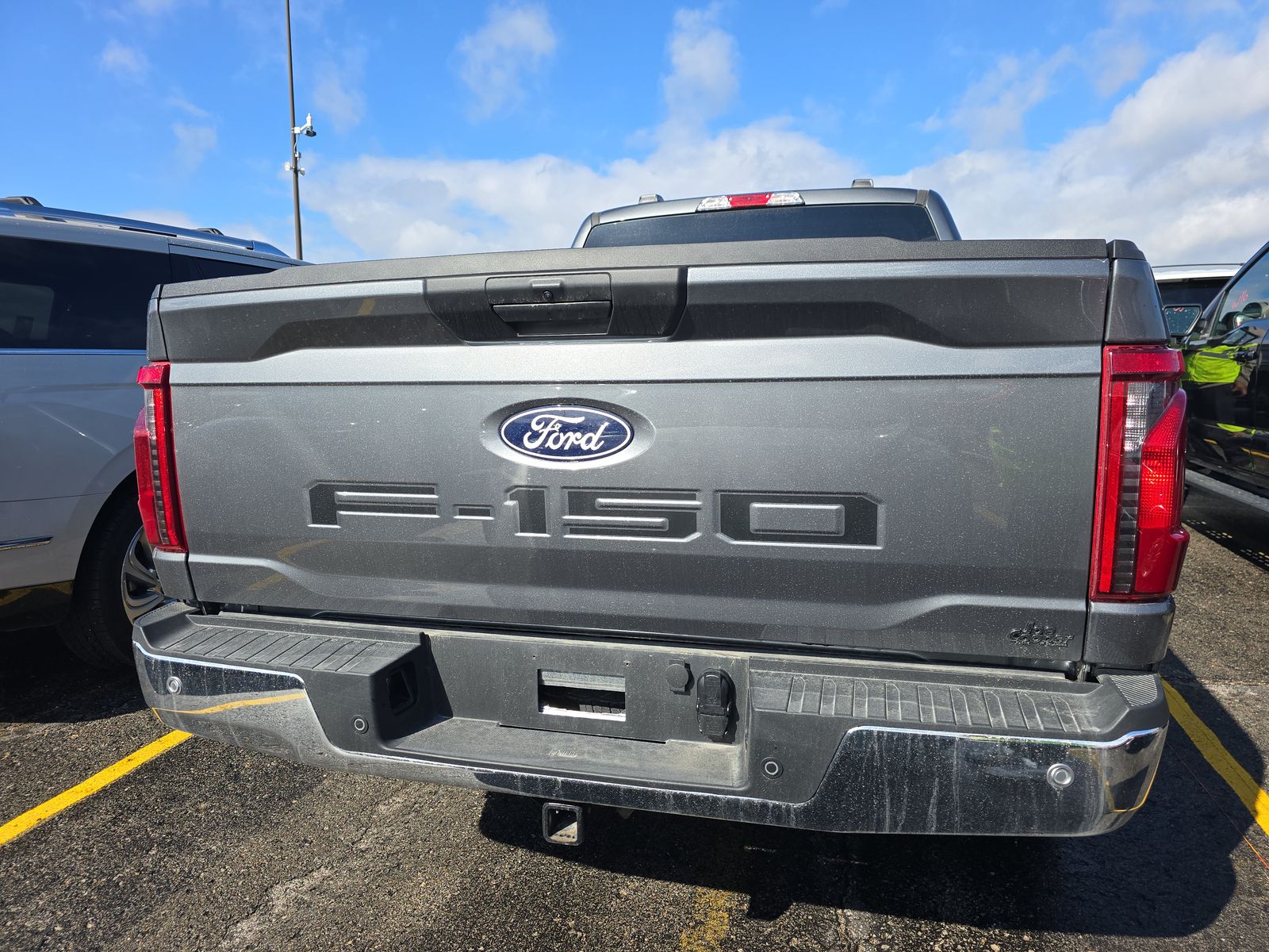 2025 Ford F-150 XL AWD