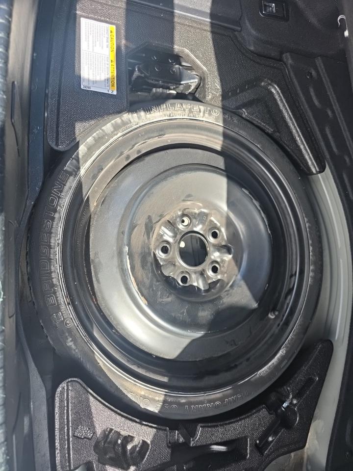 2016 Lexus IS IS 200t RWD