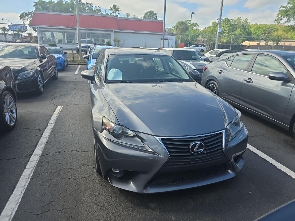 2016 Lexus IS IS 200t RWD