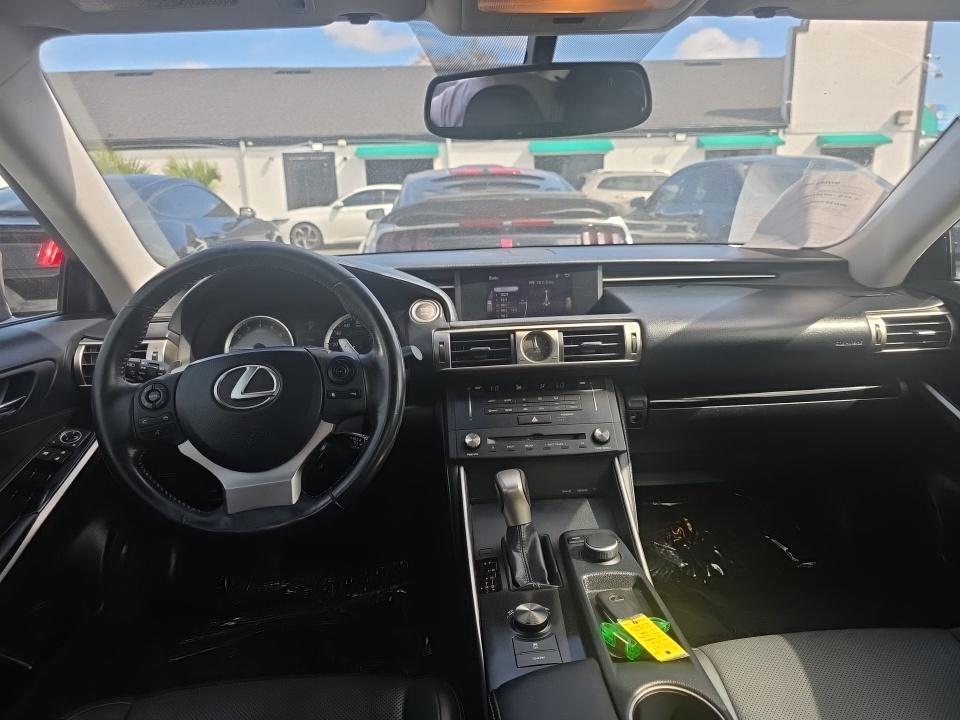 2016 Lexus IS IS 200t RWD