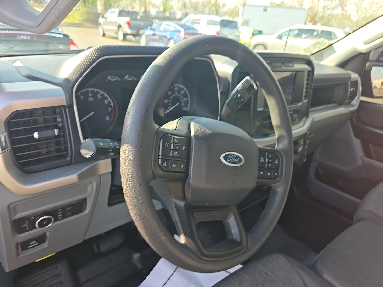 2022 Ford F-150 XL RWD