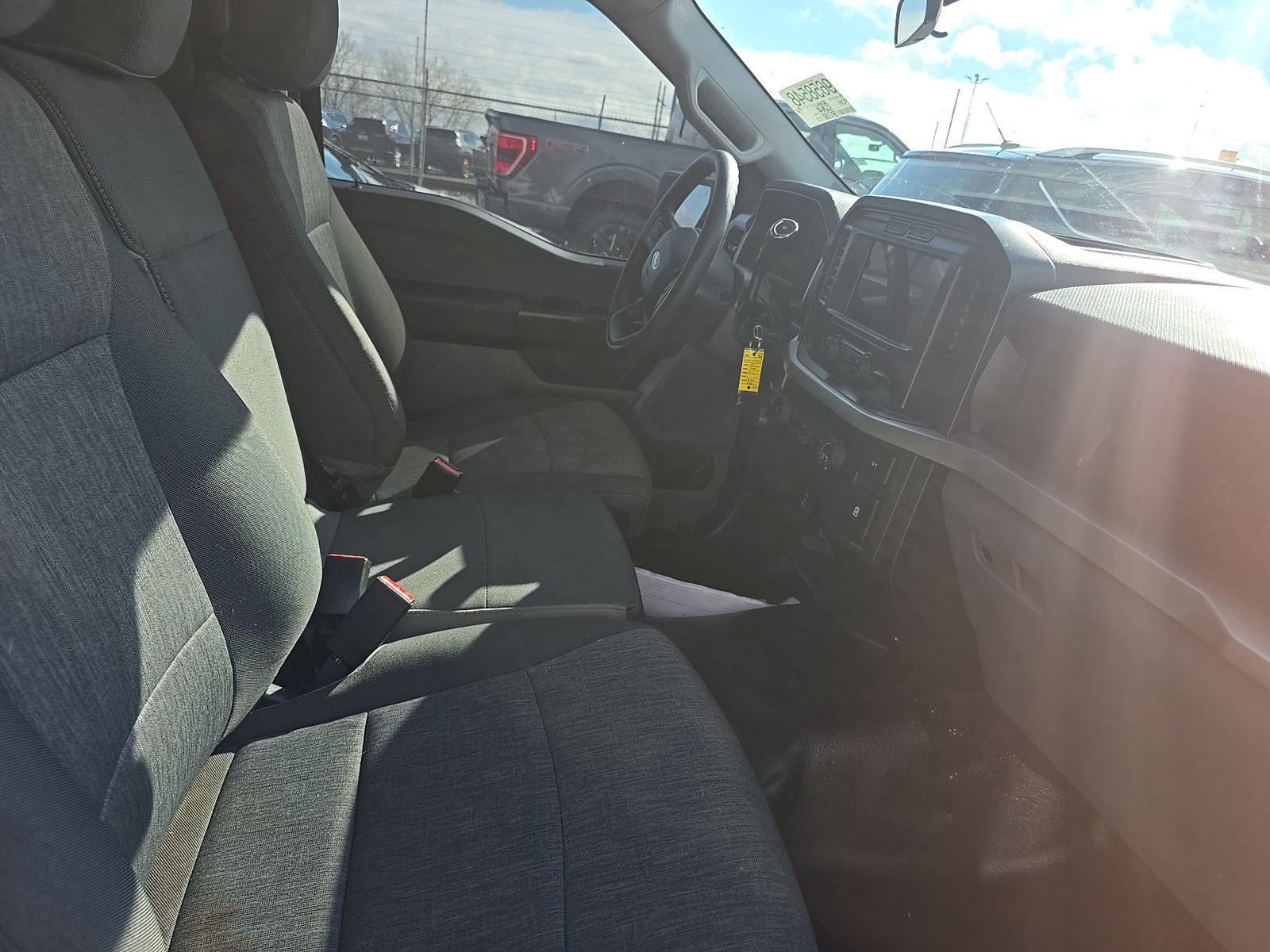 2022 Ford F-150 XL RWD