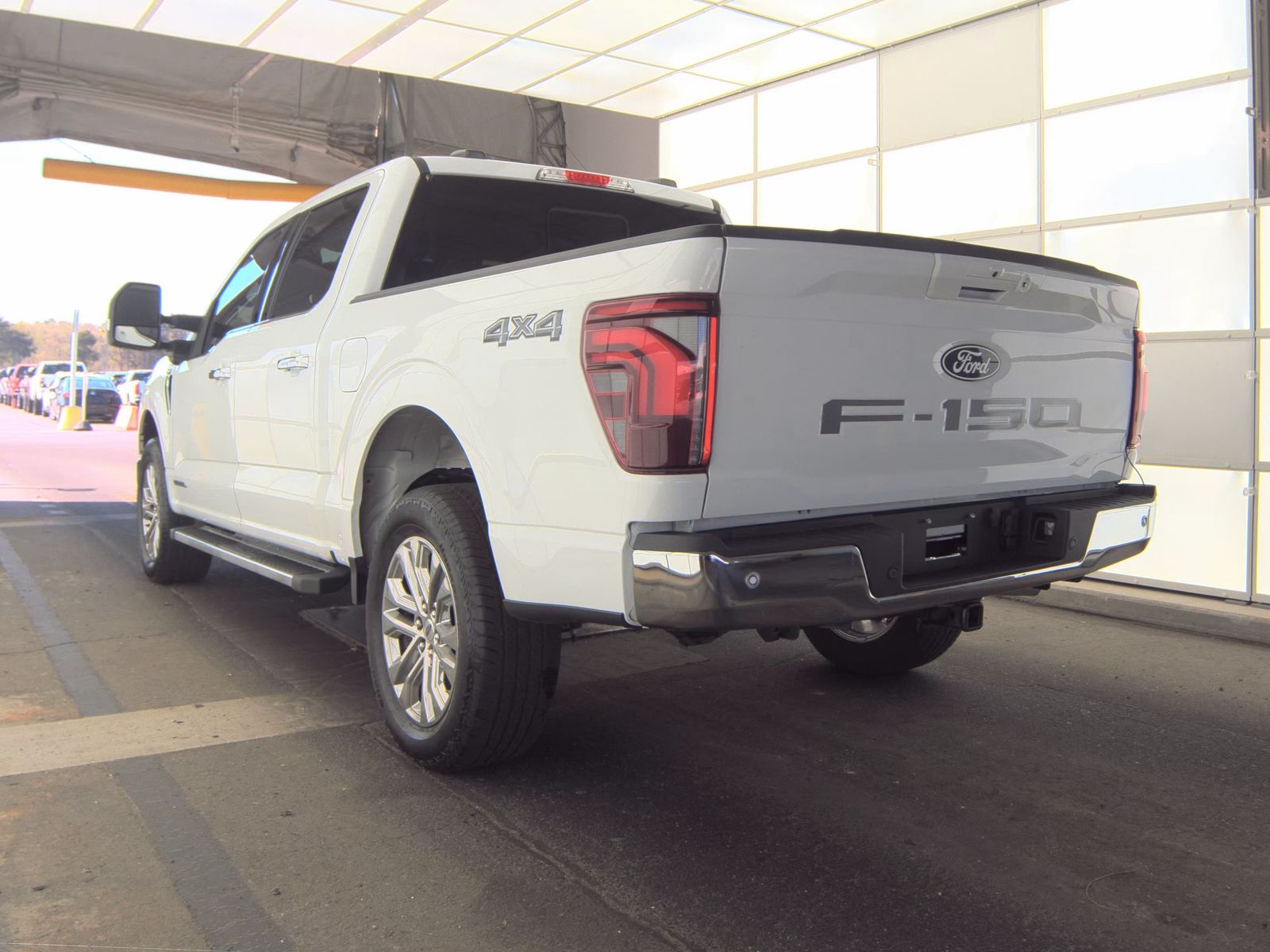 2025 Ford F-150 Hybrid Lariat AWD