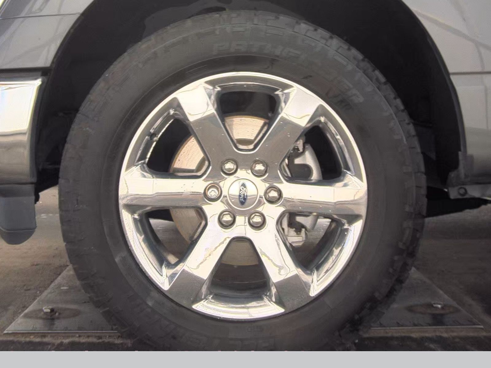 2022 Ford F-150 Lariat AWD